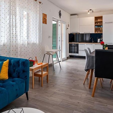 Sea Flower Beachfront Villa セヴィド エクステリア 写真
